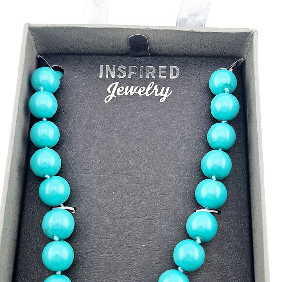 Turquoise Beaded Necklace Southwestern Cowgirl Rodeo Magnetic Clasp Bohemian NWT - Picture 2 of 4